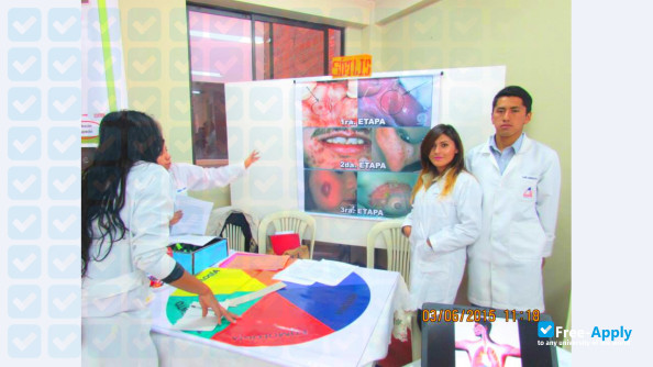 Nuestra Seсora de La Paz University фотография №7