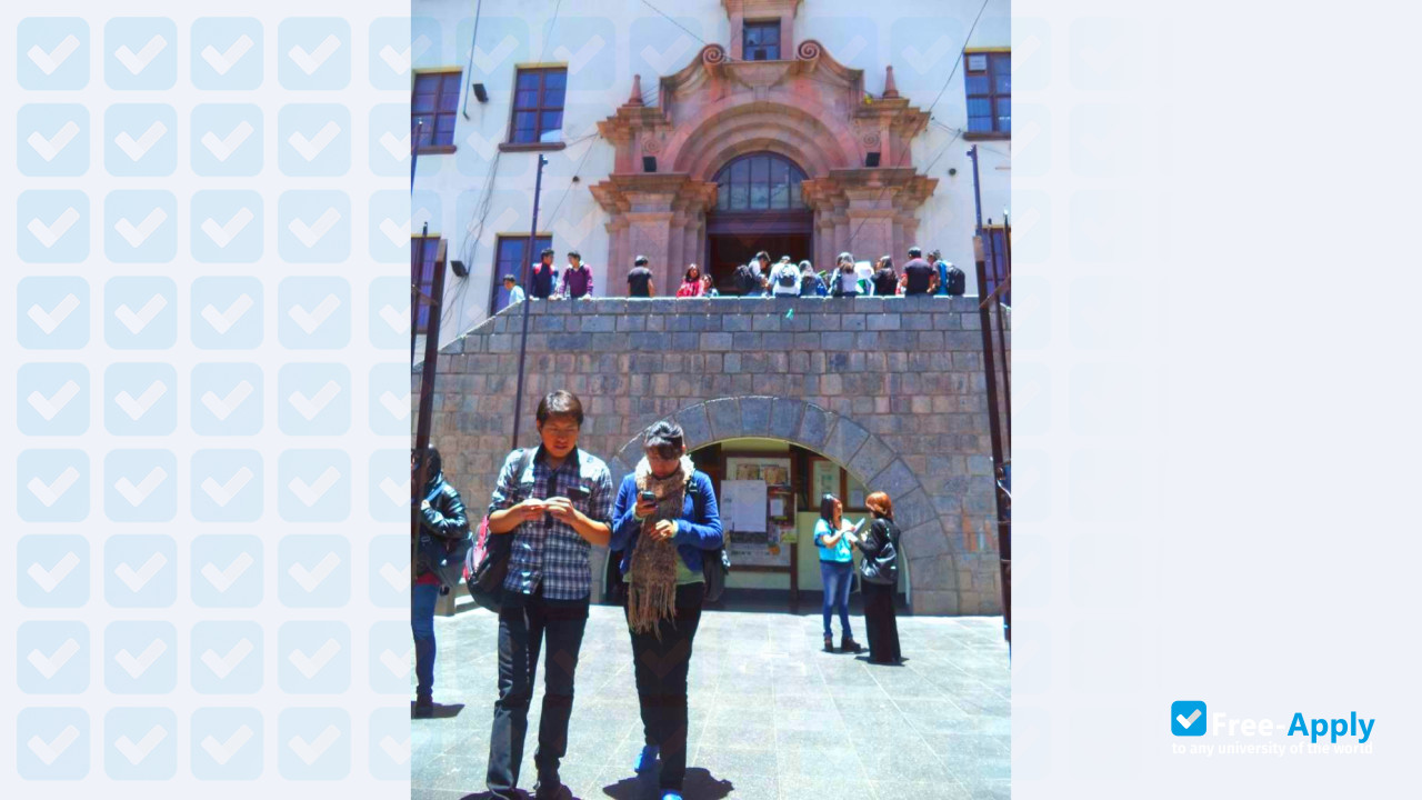 Photo de l’Autonomous University Tomás Frías #8