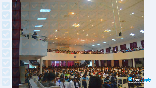 Foto de la Christian University of Bolivia #3