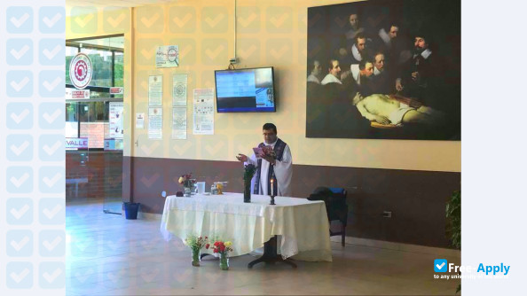 Valle Private University photo #3