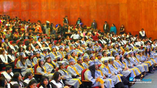 Foto de la Bolivian University of Technology #4