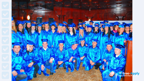 Photo de l’High college for applied and law sciences "Prometej" #8