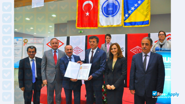 Photo de l’International University of Sarajevo #2