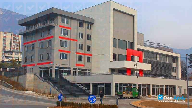 Фотография International University of Travnik