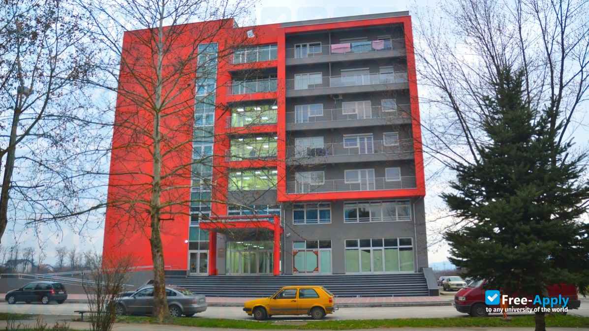 Photo de l’College of Economics and Informatics Prijedor #5