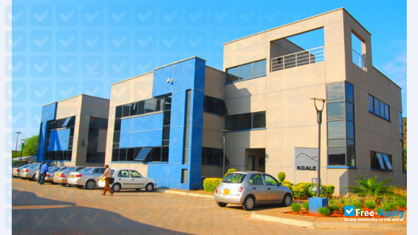 Botho University photo #8