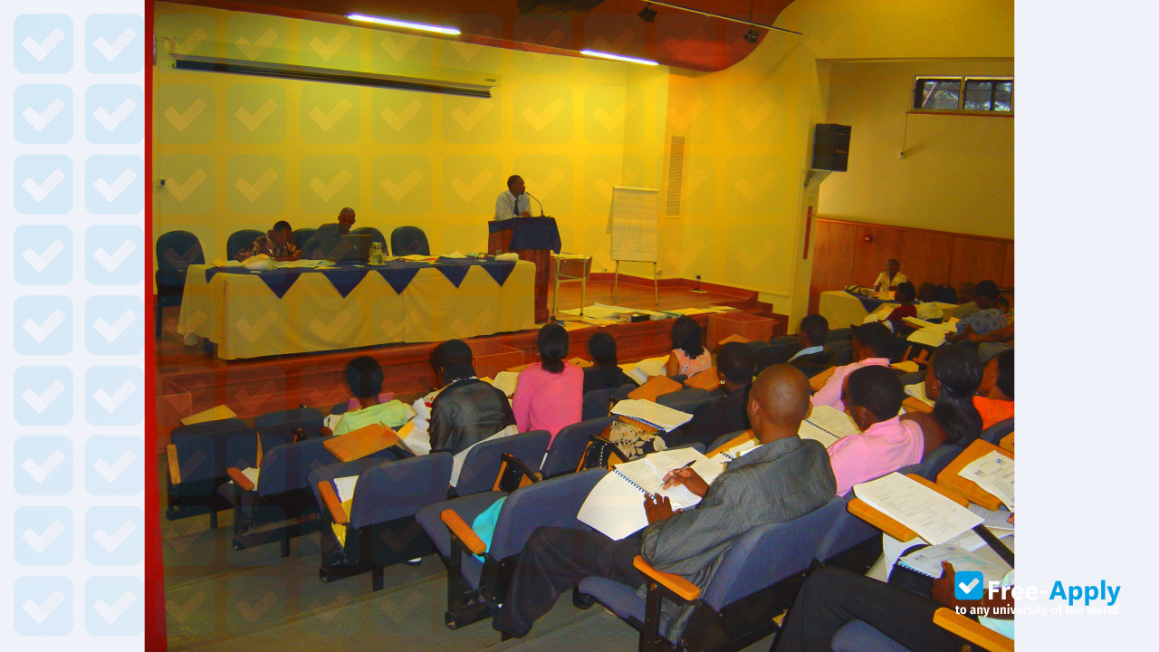 Photo de l’Botswana College of Agriculture #8