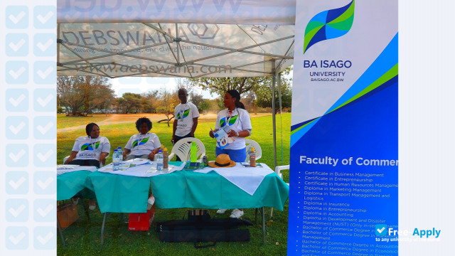 Foto de la BA ISAGO University College