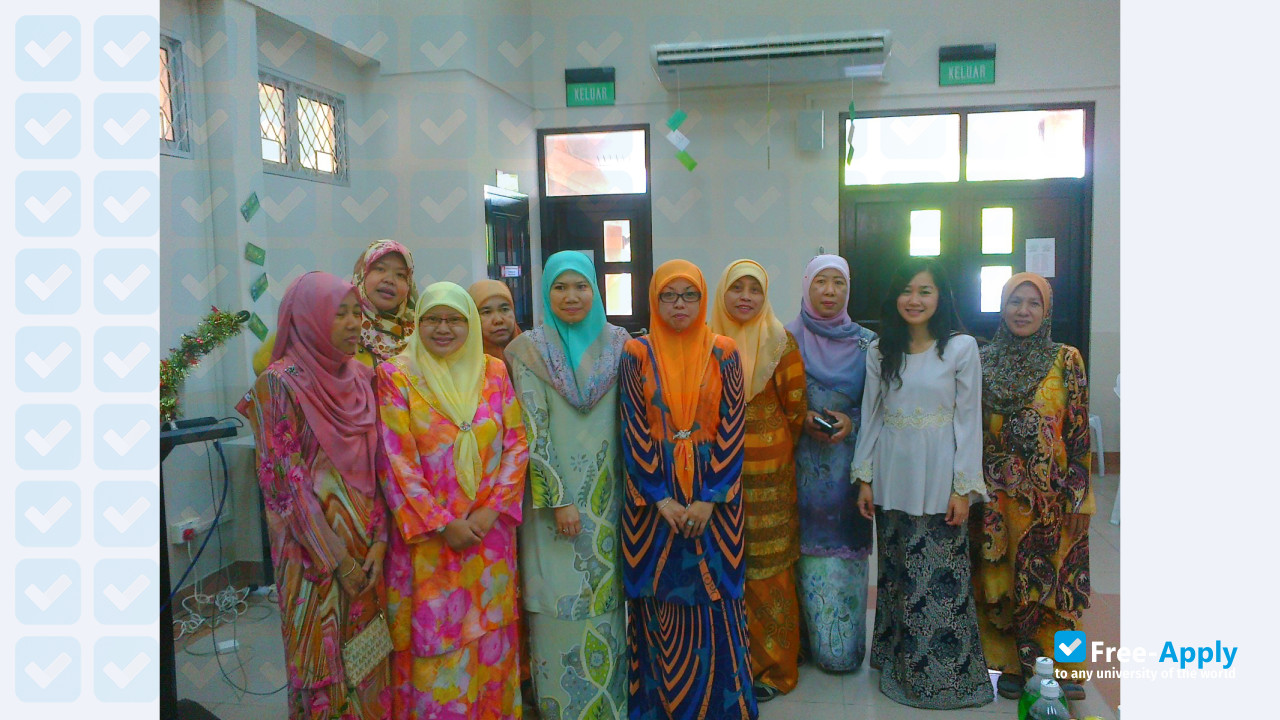 Wasan Vocational School photo #8