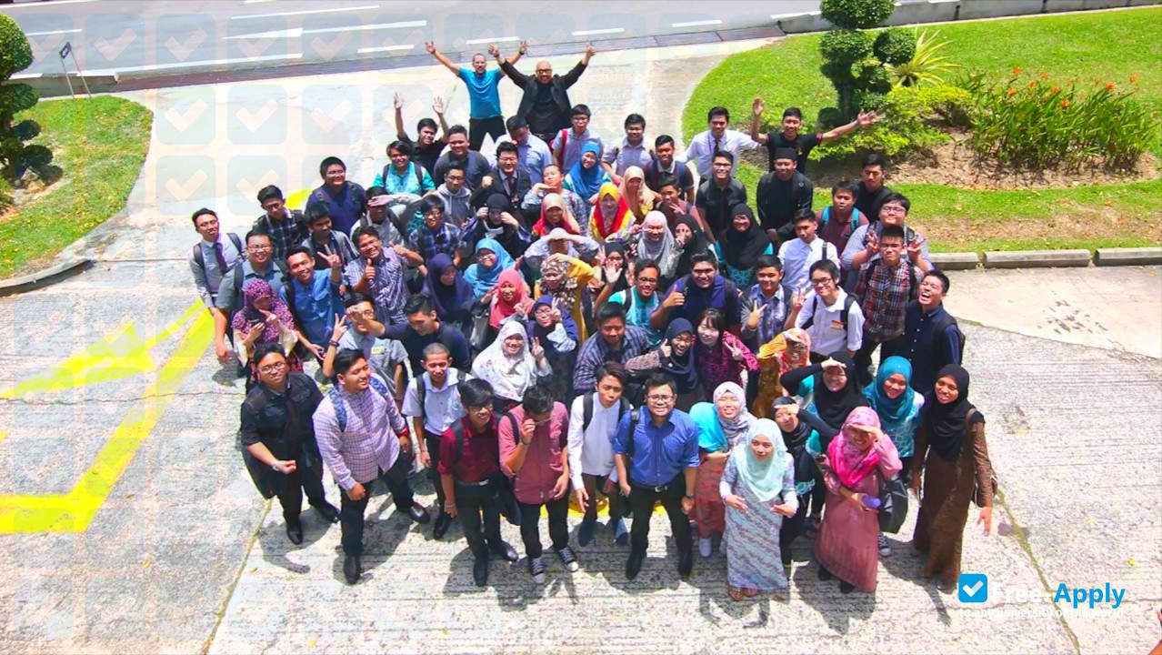 Brunei Polytechnic photo #4