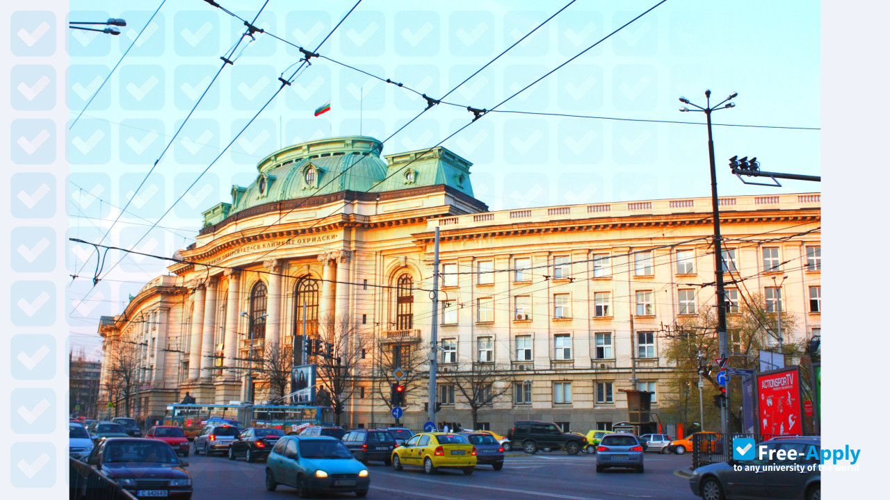 Foto de la Sofia University #12