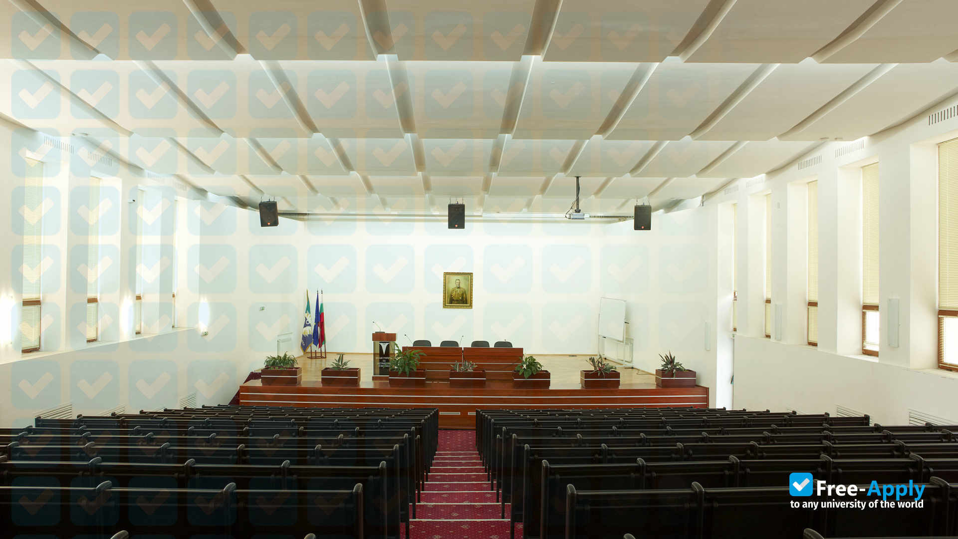 Photo de l’University of Insurance and Finance (VUZF University) #5