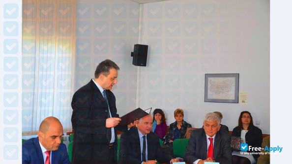 Foto de la Technical University of Gabrovo #4