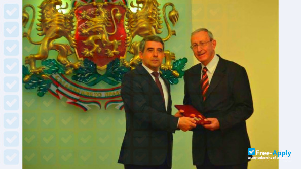 Foto de la Technical University of Gabrovo #6