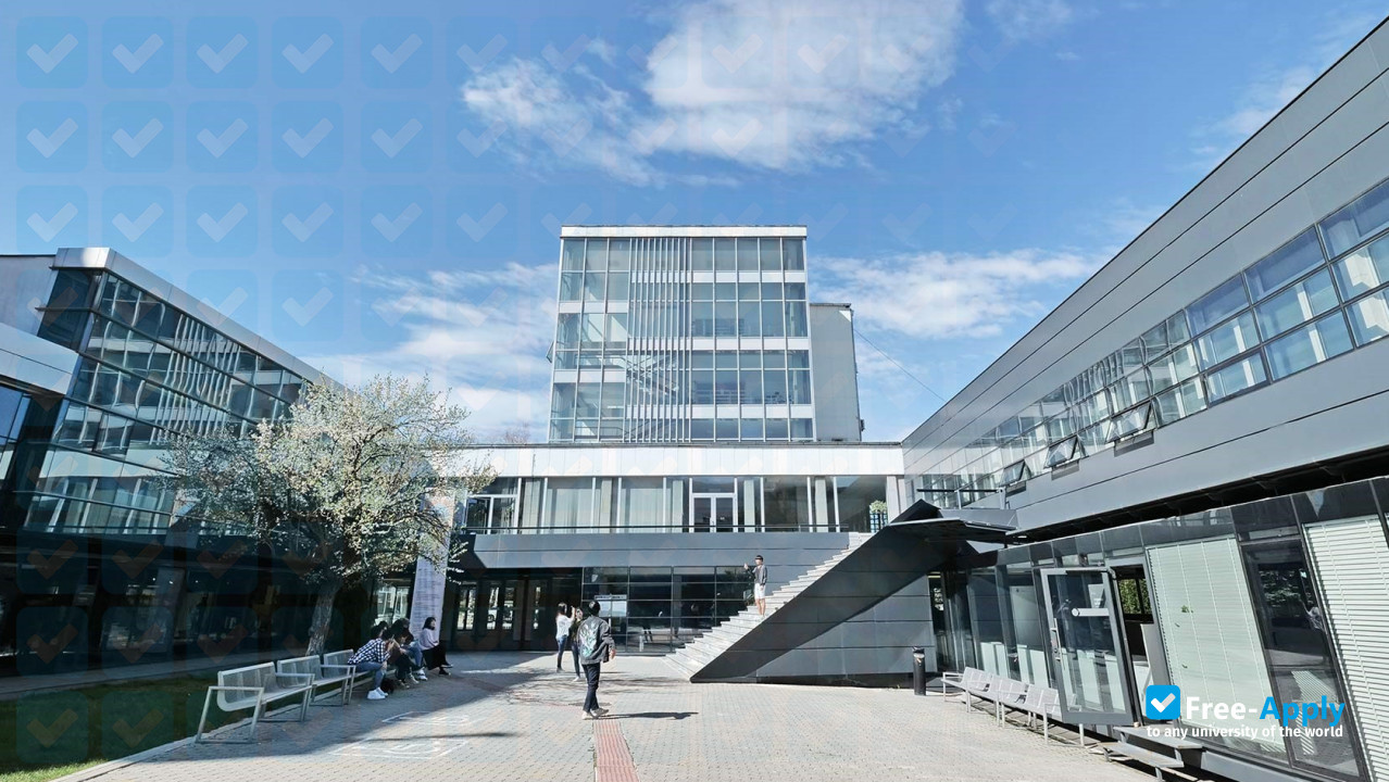 New Bulgarian University photo #1