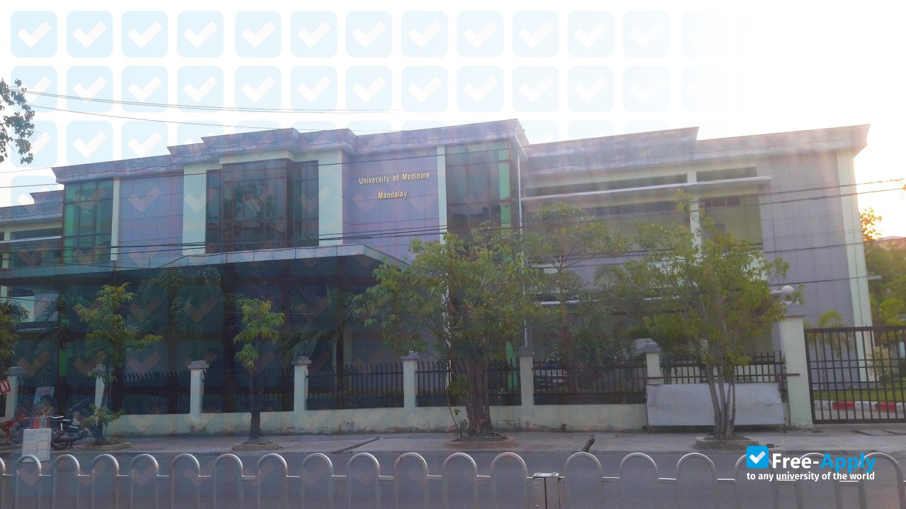 Photo de l’University of Medicine #12