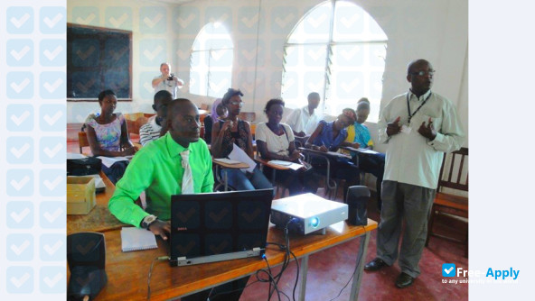 Foto de la Light University of Bujumbura