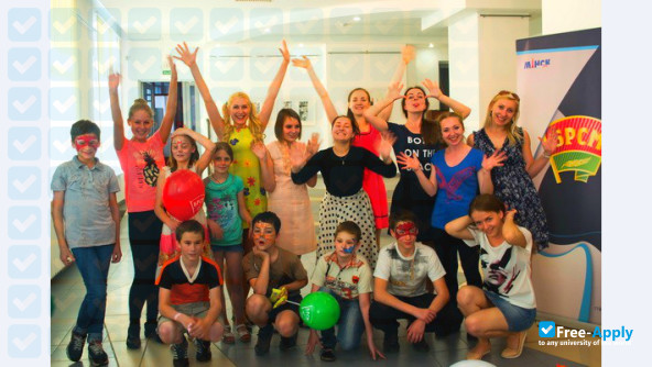 Foto de la Belarusian State Academy of Arts #9