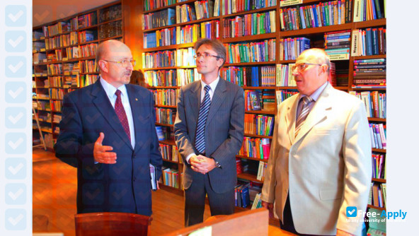 Photo de l’Institute of Parliamentarism and Entrepreneurship