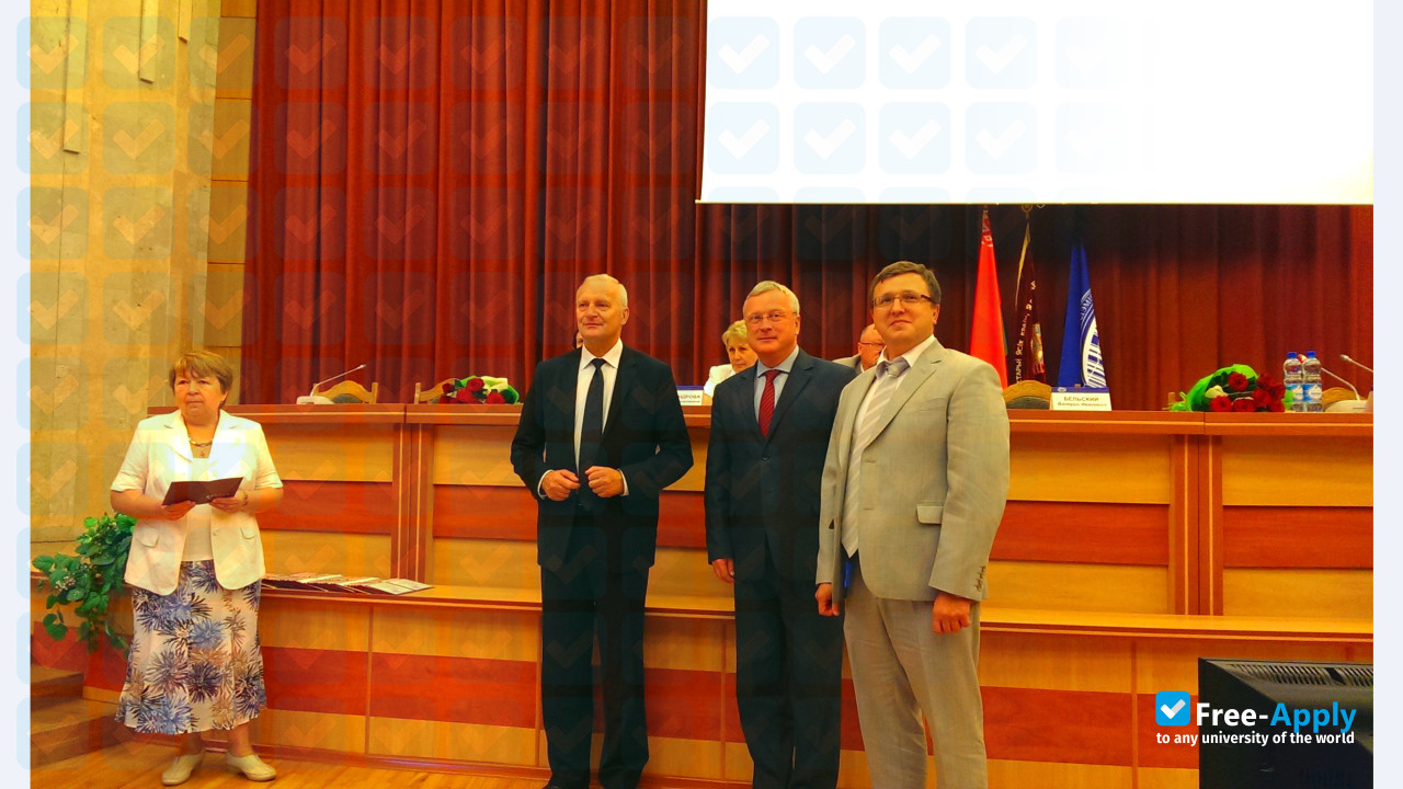 Foto de la Institute of Scientific Personnel Training National Academy of Sciences of Belarus #3