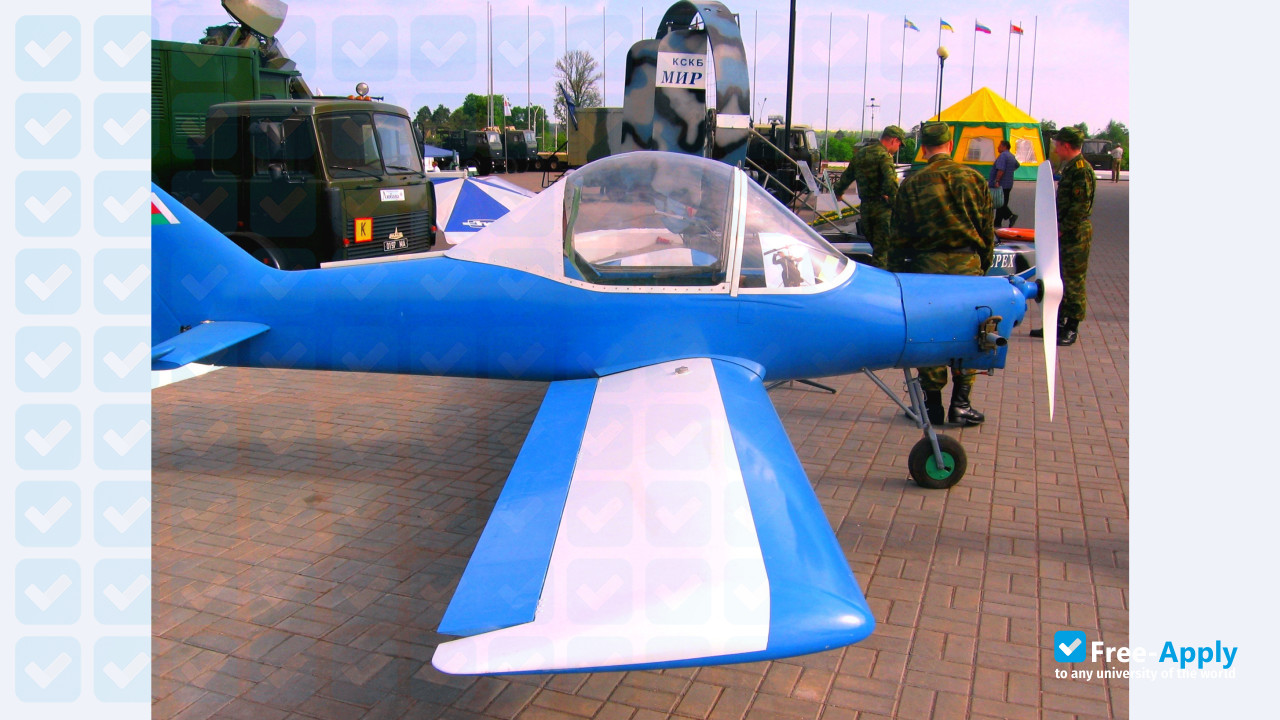 Foto de la Belarusian State Academy of Aviation #12
