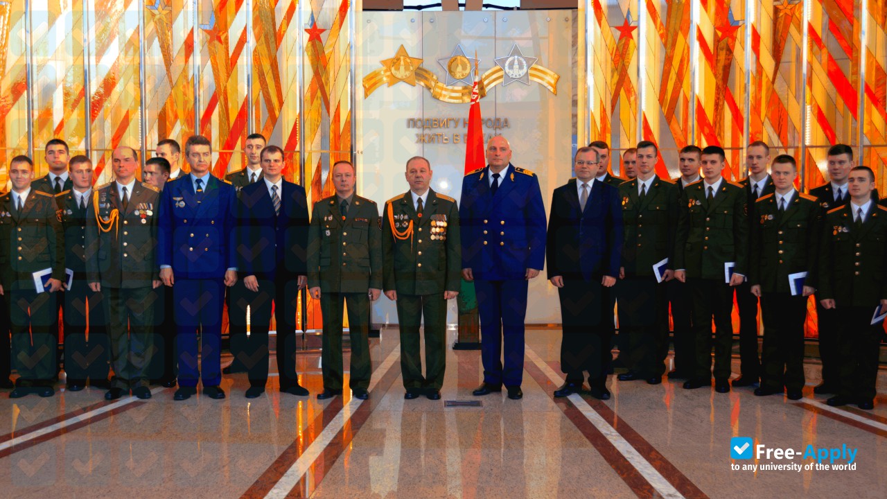 Foto de la Belarusian State Academy of Aviation #9