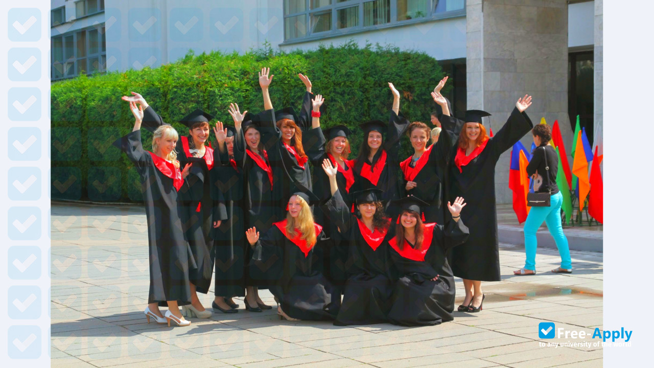 Belarusian State Medical University photo #9
