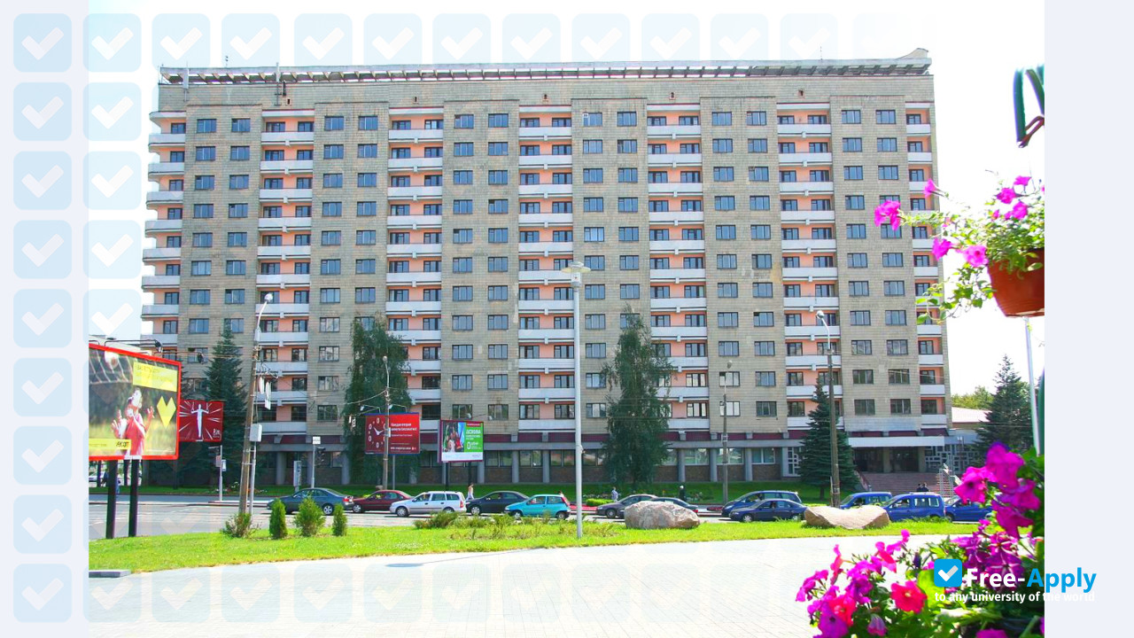 Foto de la Belarusian State University of Informatics and Radioelectronics #7