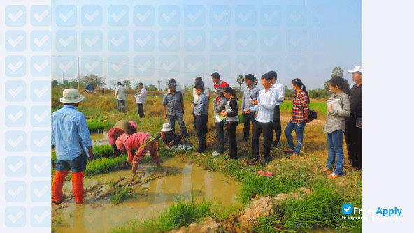 Foto de la Cambodian Agricultural Research and Development Institute #2