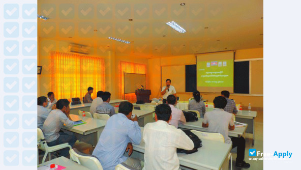 Foto de la Cambodian Agricultural Research and Development Institute #8