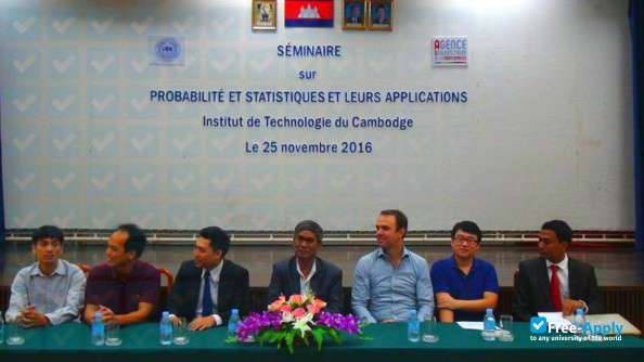 Foto de la Institute of Technology of Cambodia #6