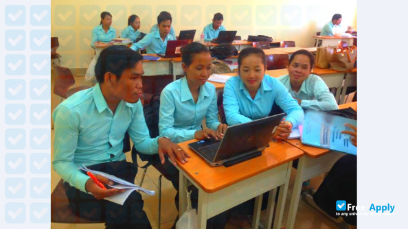 Foto de la National Institute of Education (Cambodia) #4