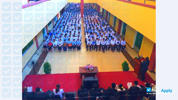 Foto de la Preah Kossomak Polytechnic Institute #6