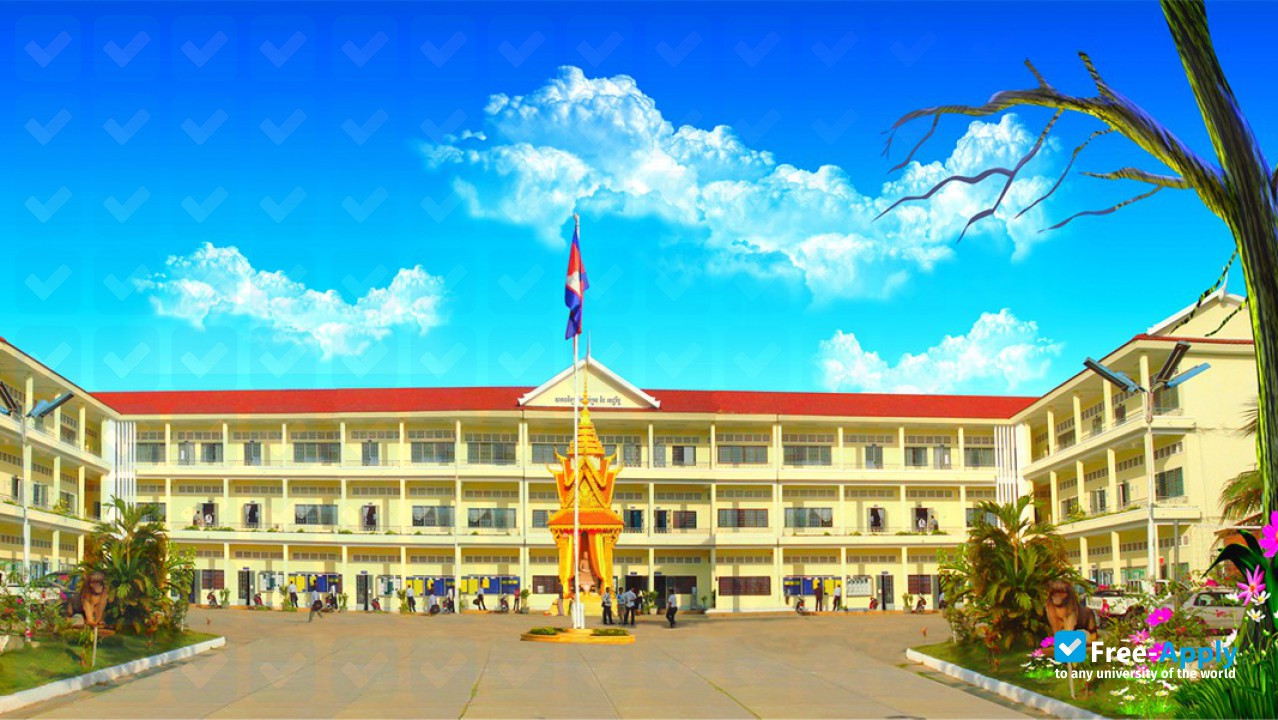 University of Management and Economics photo #2