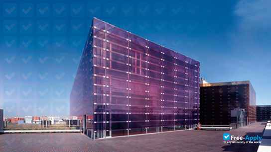 Photo de l’Higher Institute of Informatics and Commerce (ISICO) #2