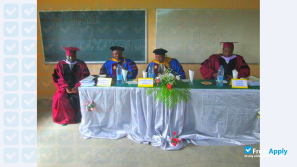Foto de la Fomic Polytechnic University #3