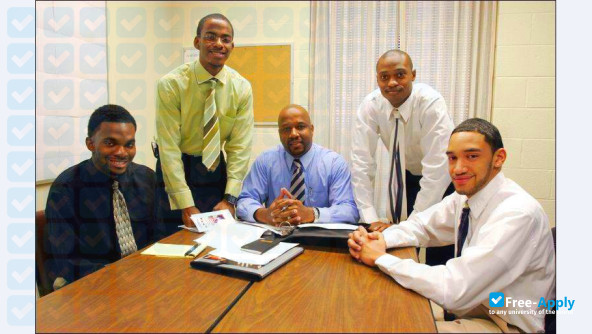 Photo de l’Tankou Group Higher Education #3