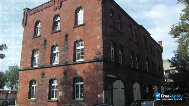 INSTITUTE OF CHEMISTRY AND MANAGEMENT photo #4