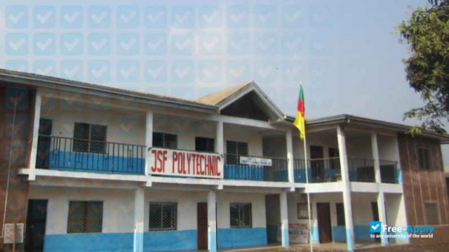 Foto de la JSF Polytechnic Bomaka-Buea #1