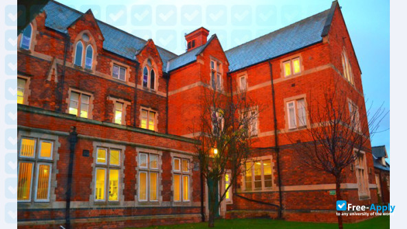 Bishop's University photo #5