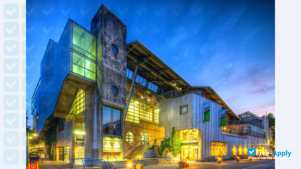 Emily Carr University of Art and Design фотография №3