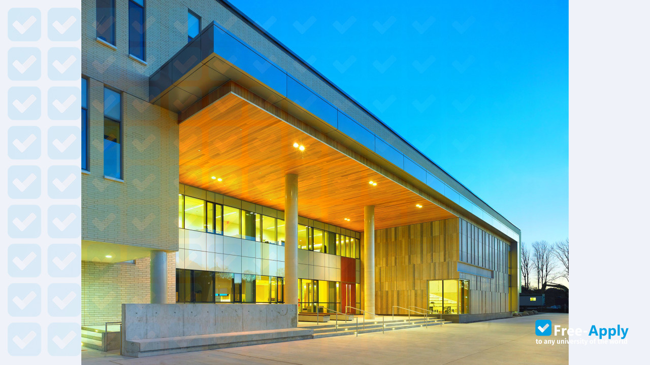 Photo de l’Lakehead University #2