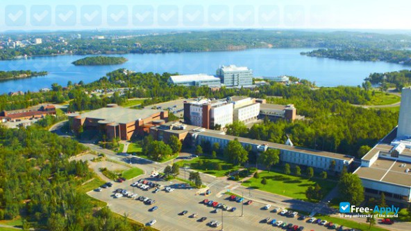 Photo de l’Laurentian University - Université Laurentienne #7