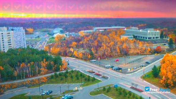Photo de l’Laurentian University - Université Laurentienne #3
