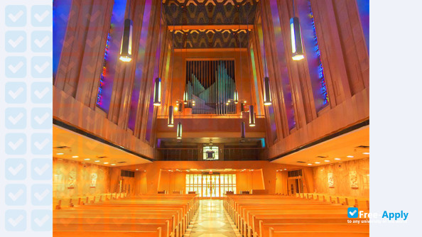 Foto de la Tyndale University College & Seminary #4
