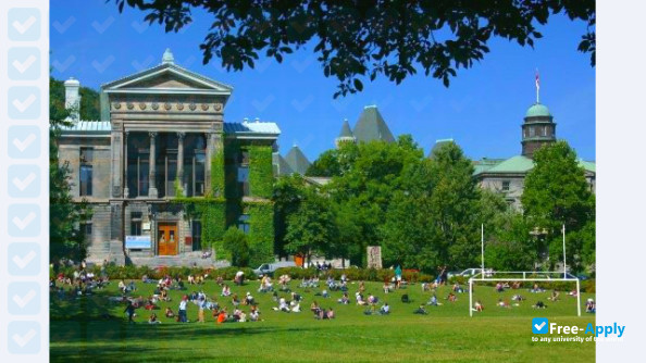 Foto de la McGill University #2