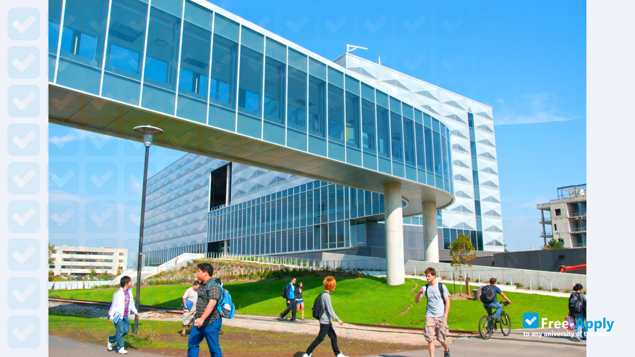 University of Waterloo photo #9