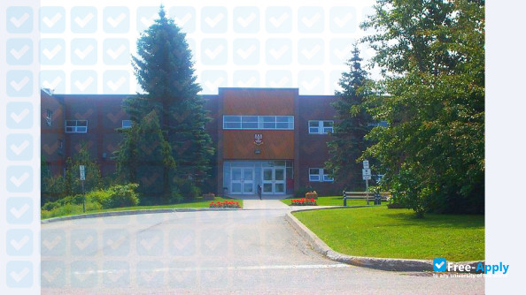 Foto de la Memorial University of Newfoundland - Sir Wilfred Grenfell College #9