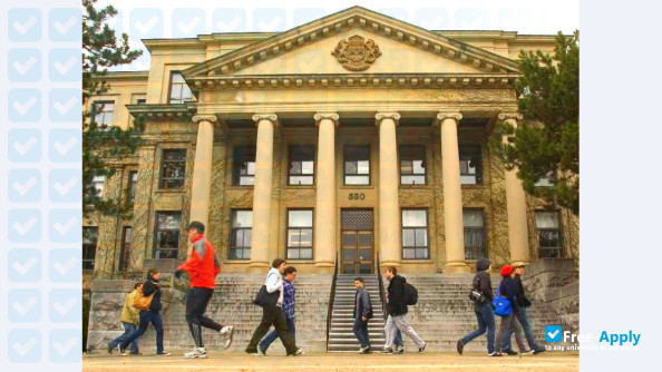 University of Ottawa photo #7
