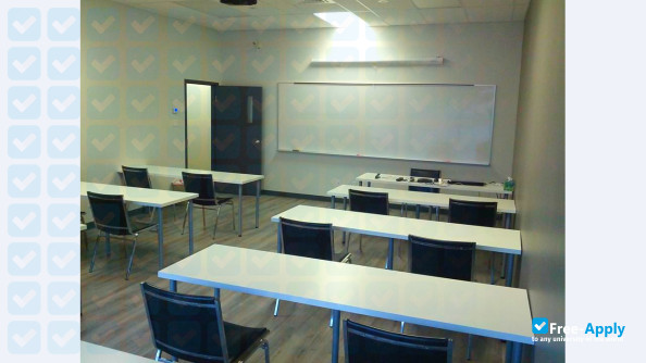 Foto de la Academy of Entrepreneurship #7